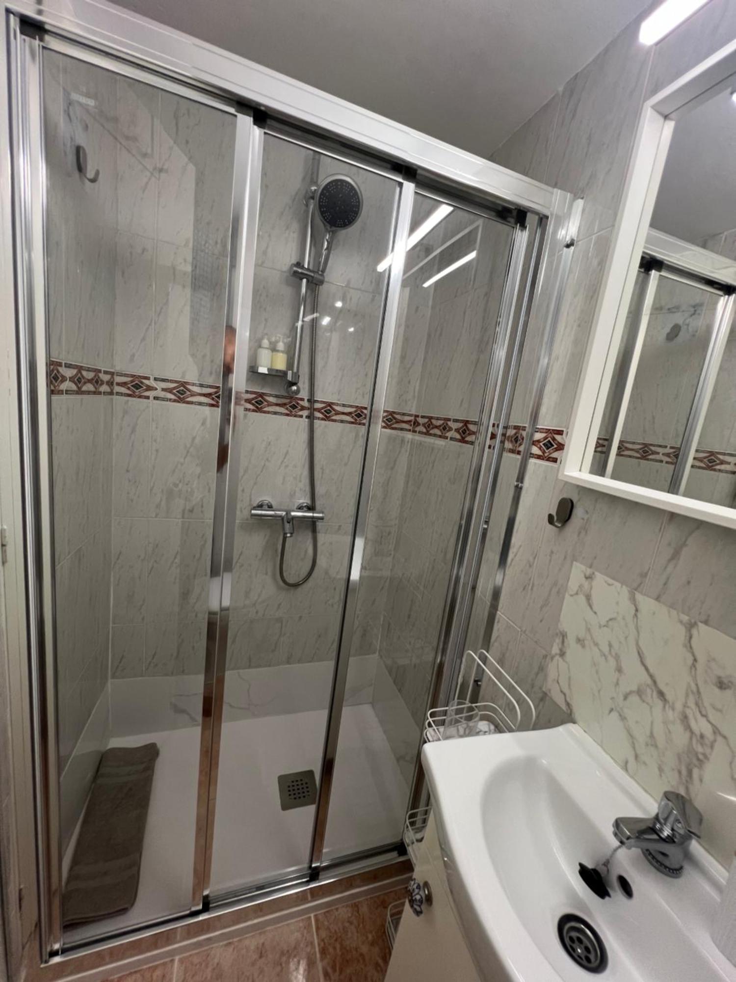 Precioso Apartamento Madrid Centro エクステリア 写真