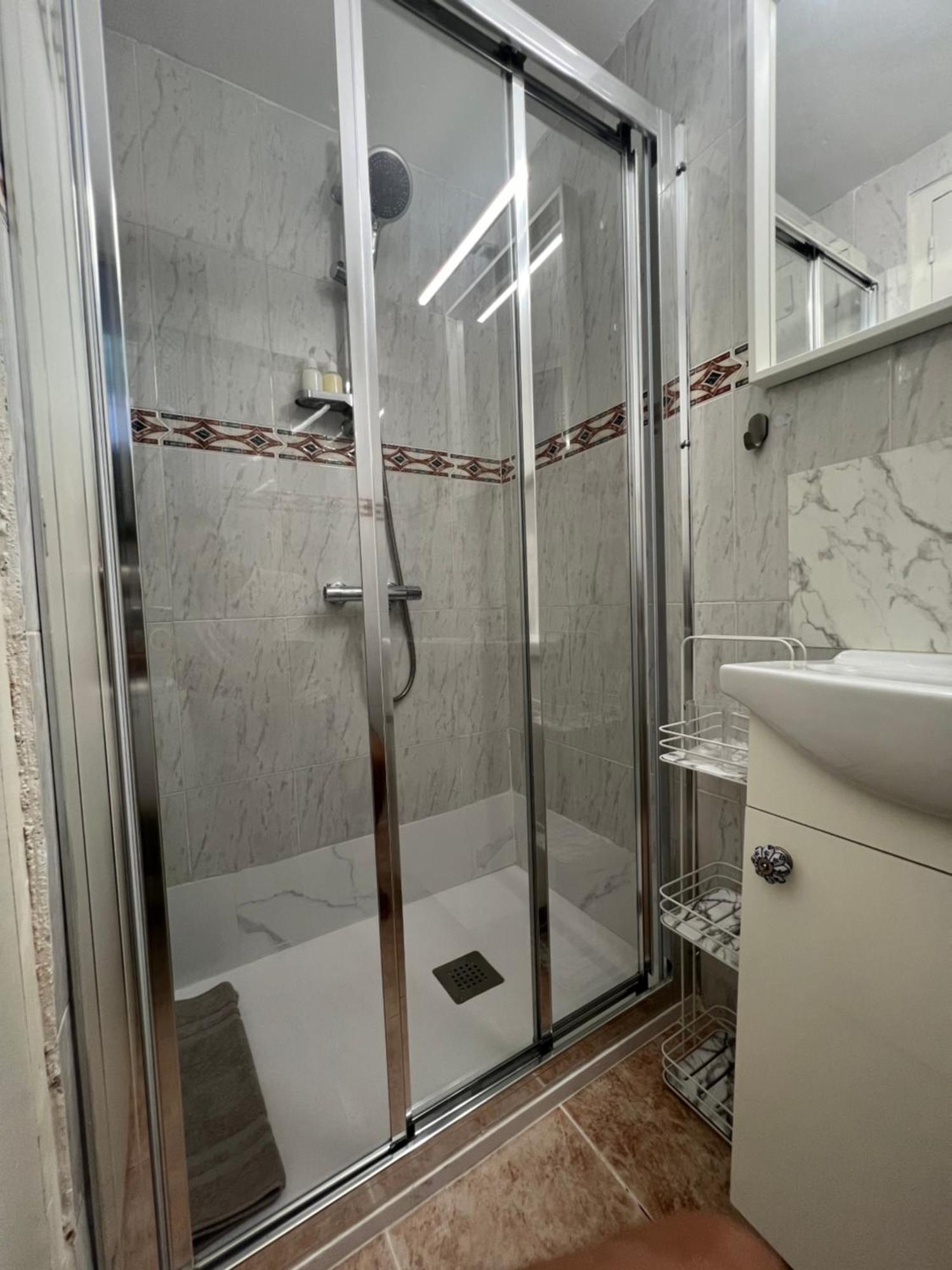 Precioso Apartamento Madrid Centro エクステリア 写真